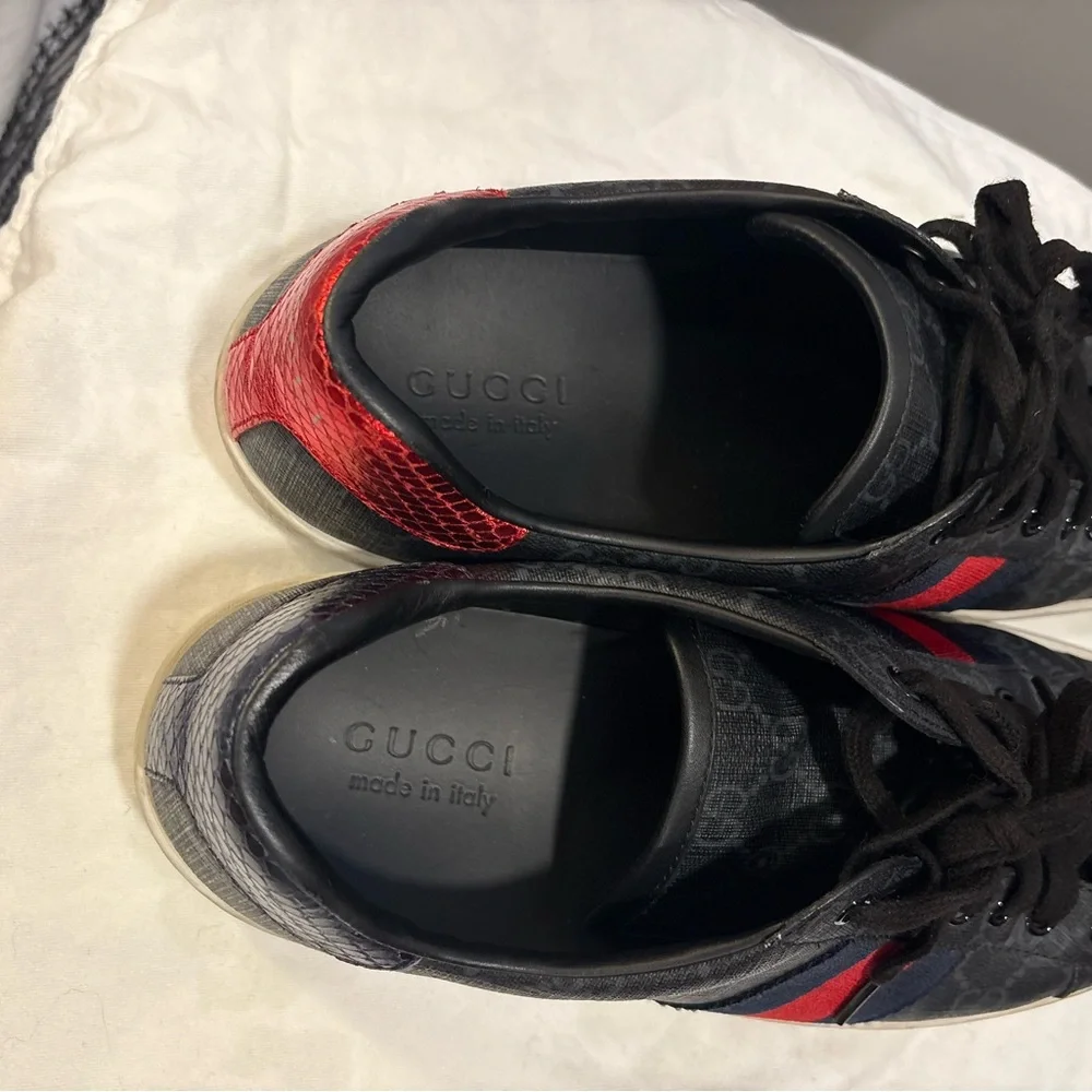 Gucci Ace GG Supreme Men’s Sneakers Black Red Blue Size 9.5
